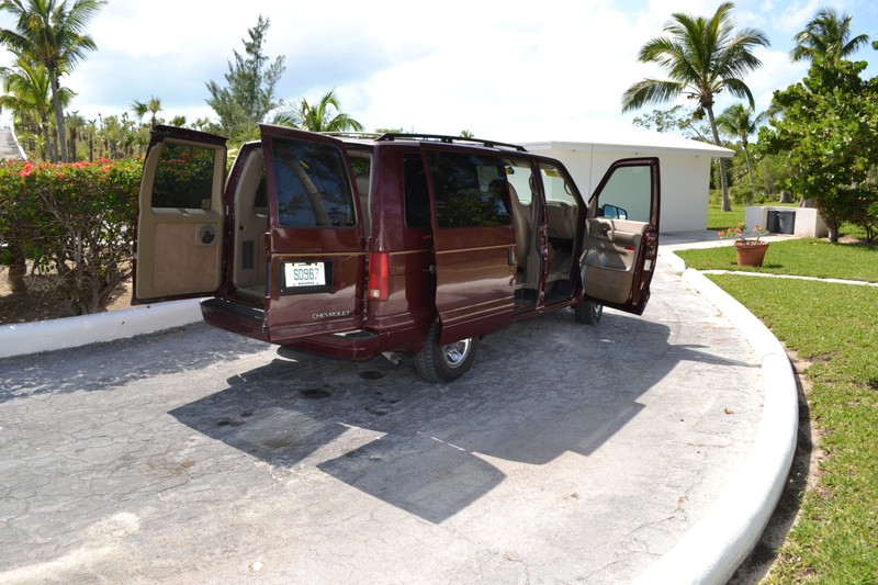 Illustration for article titled 2002 Chevrolet Astro Van: The Truck Yeah! Beater Review